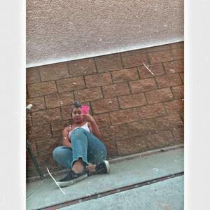 Meet your Posher, Gigi